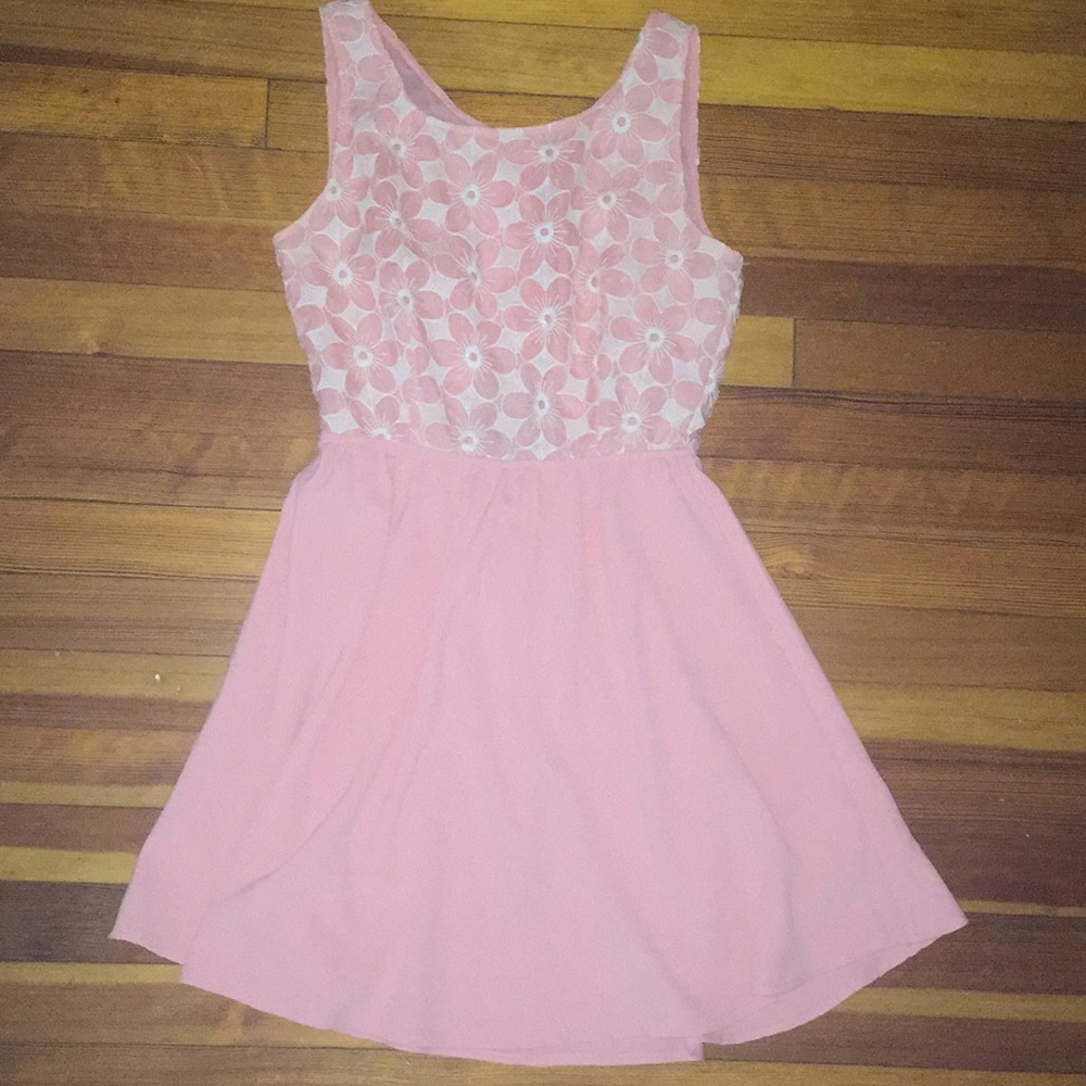 Pink and white floral dress with back cutout